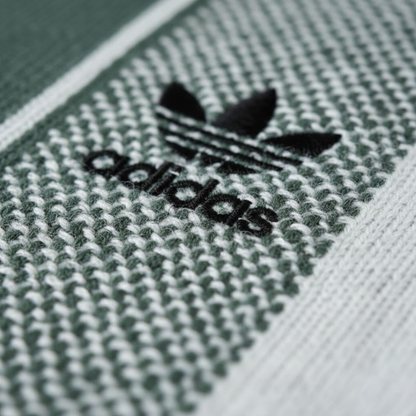 Adidas - Retro Blocks Premium Pullover